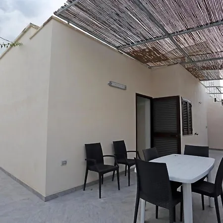 Caletta House شقة Capilungo