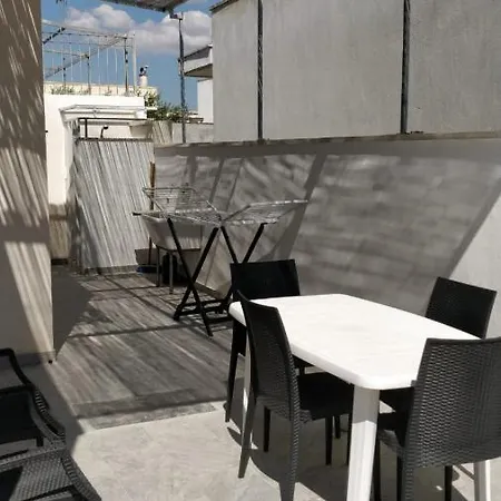 公寓 Caletta House